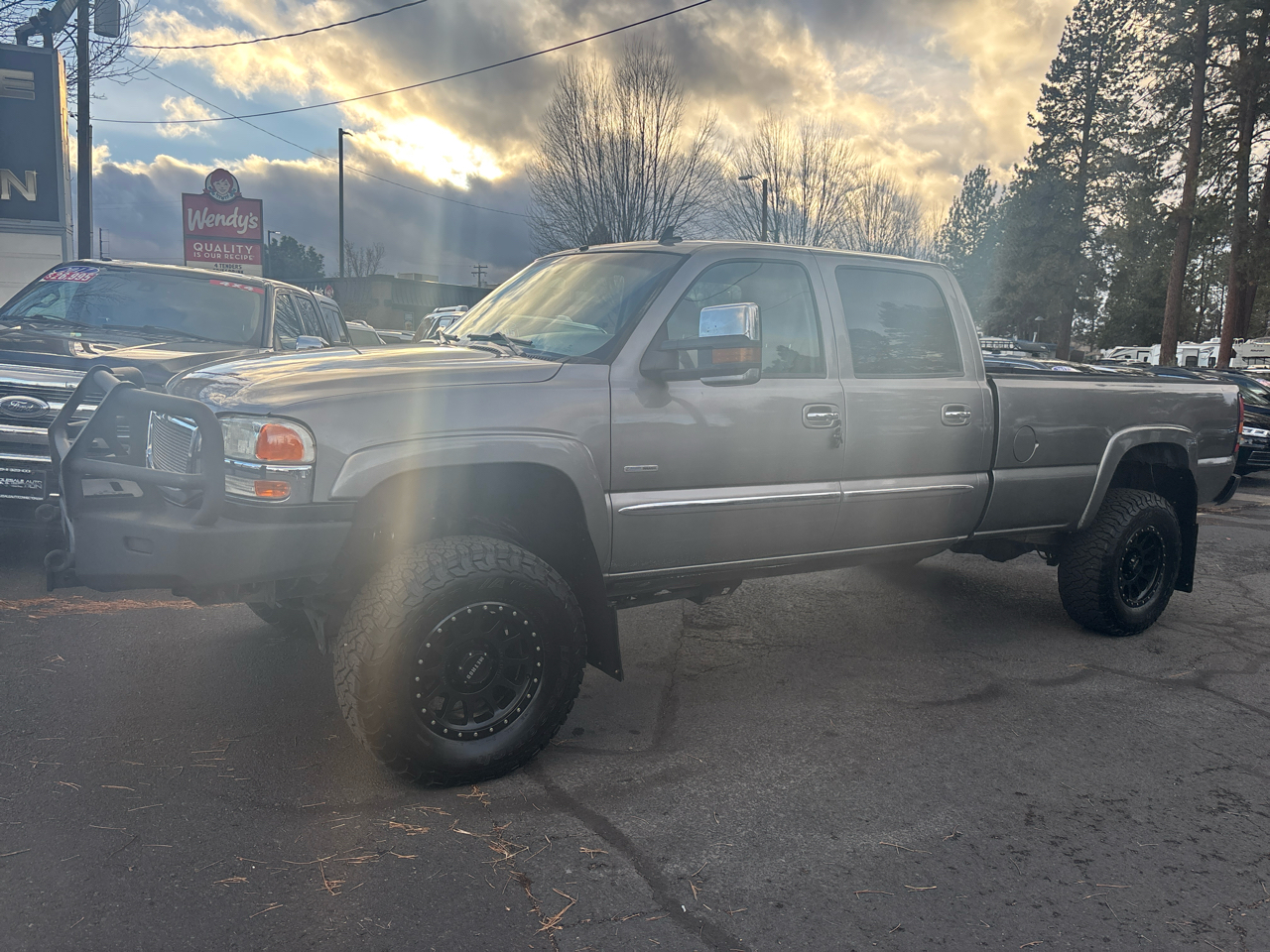 2007 GMC Sierra Classic 2500HD SLT Crew Cab Long Box 4WD