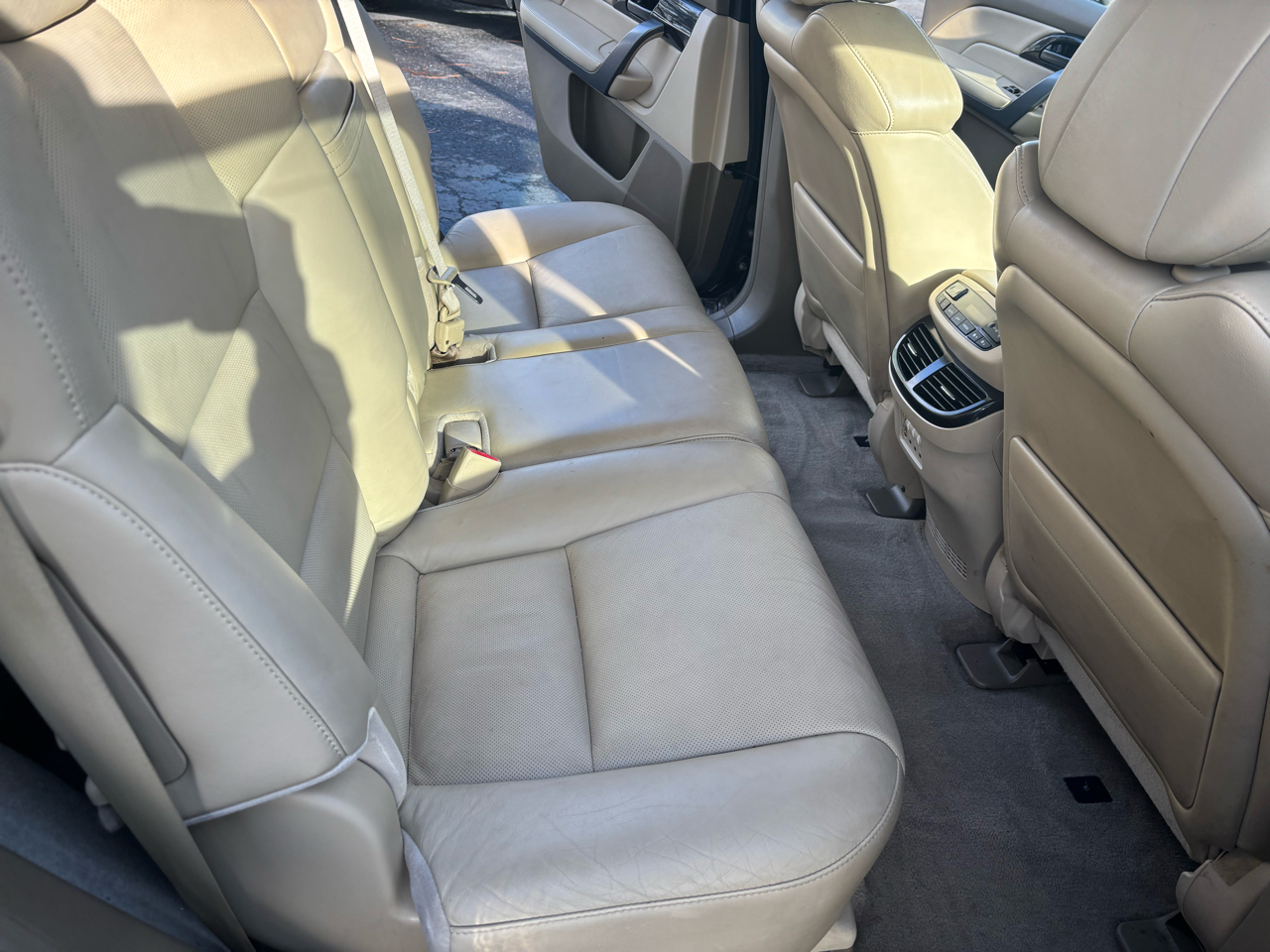 Acura MDX Sport Package and Entertainment Package 2009