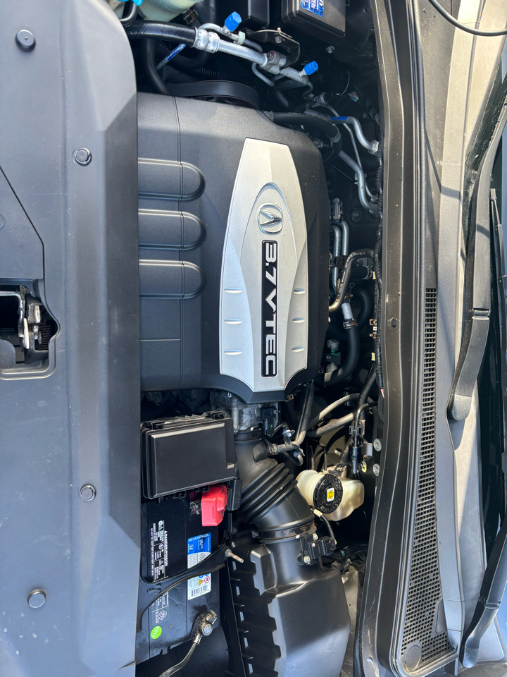 Acura MDX Sport Package and Entertainment Package 2009