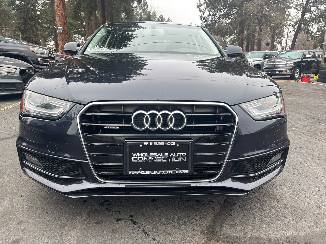 Audi A4 2.0T Sedan quattro Tiptronic 2015