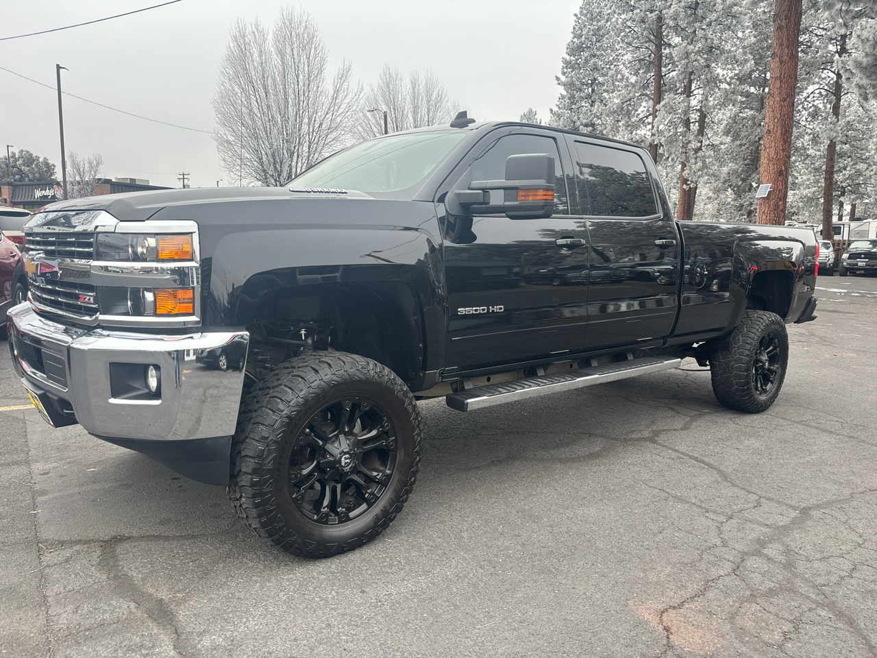 2015 Chevrolet Silverado 3500HD LT Crew Cab Long Box 4WD