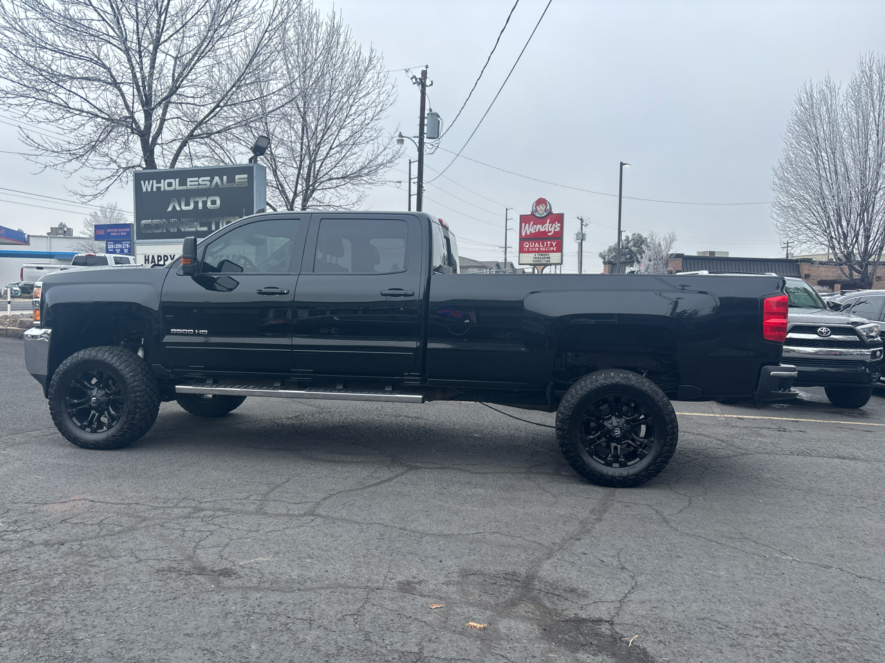 Chevrolet Silverado 3500HD LT Crew Cab Long Box 4WD 2015
