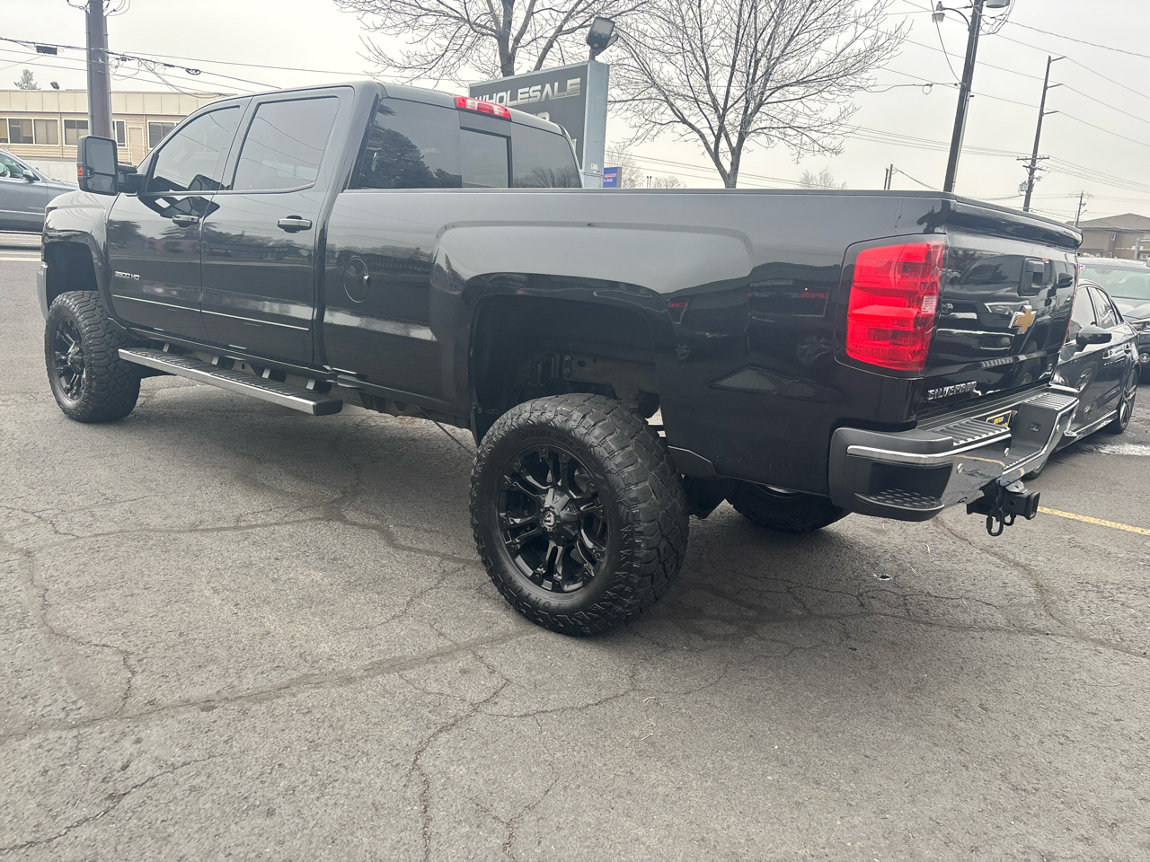 Chevrolet Silverado 3500HD LT Crew Cab Long Box 4WD 2015