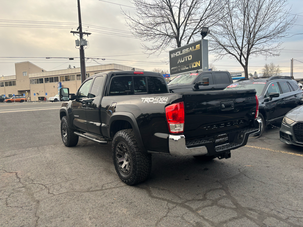 Toyota Tacoma SR5 Access Cab V6 6AT 4WD 2017