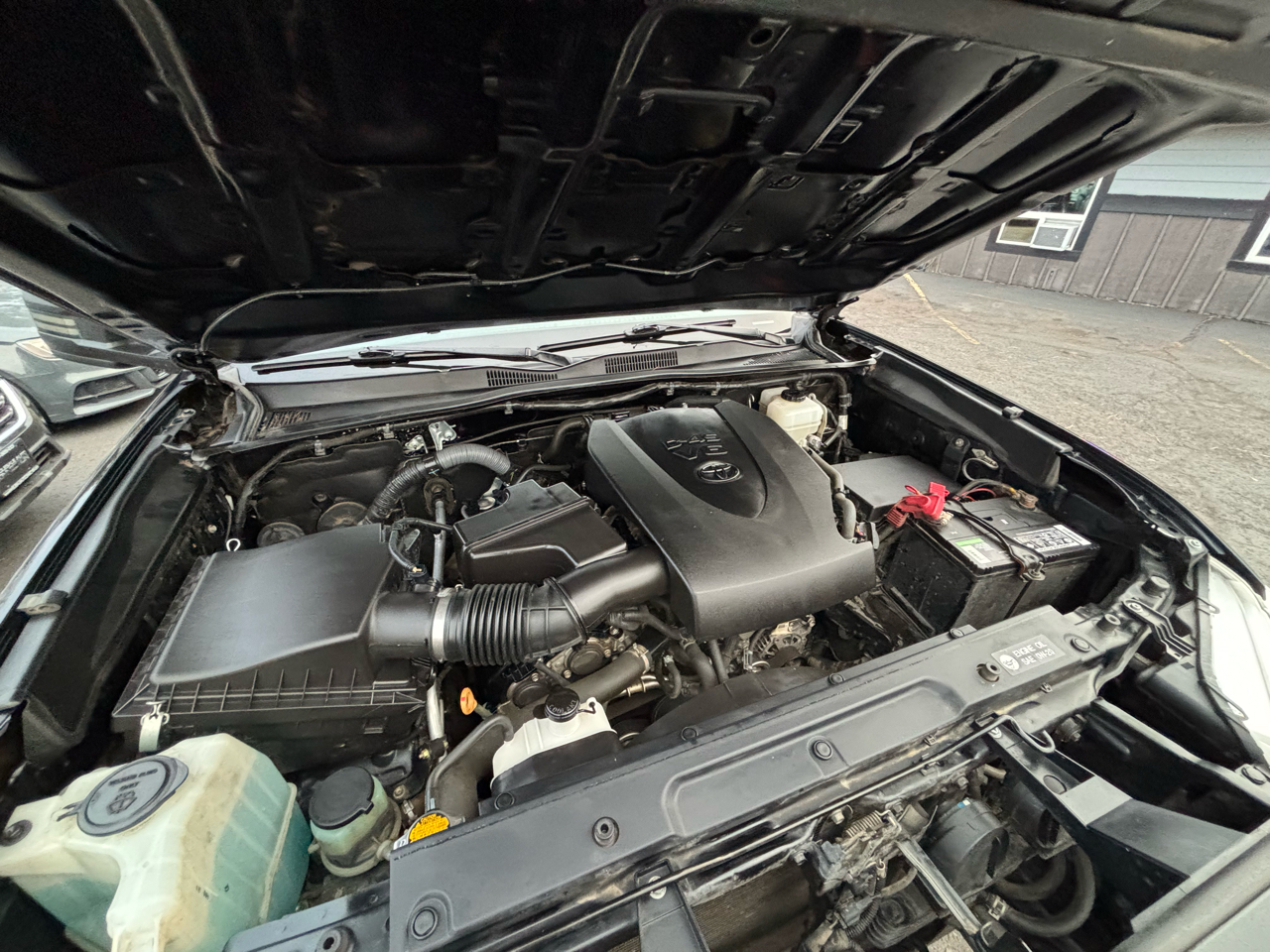 Toyota Tacoma SR5 Access Cab V6 6AT 4WD 2017