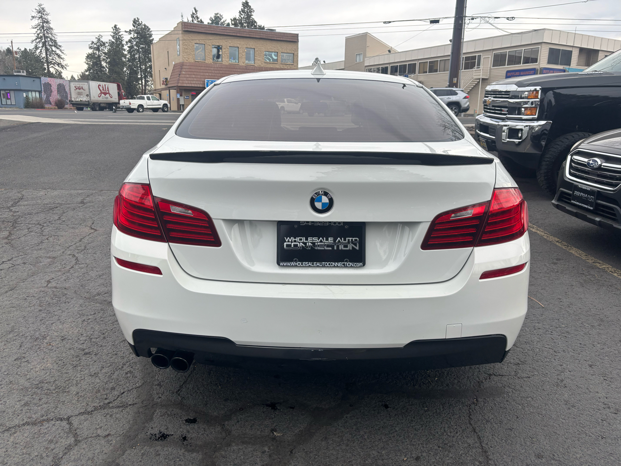 BMW 5-Series 528i 2016