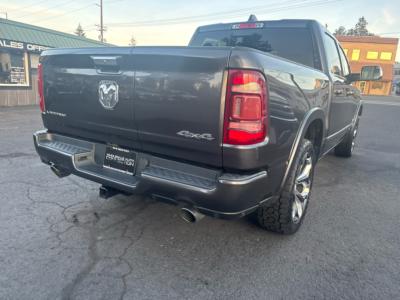 RAM 1500 Limited Crew Cab SWB 4WD 2020