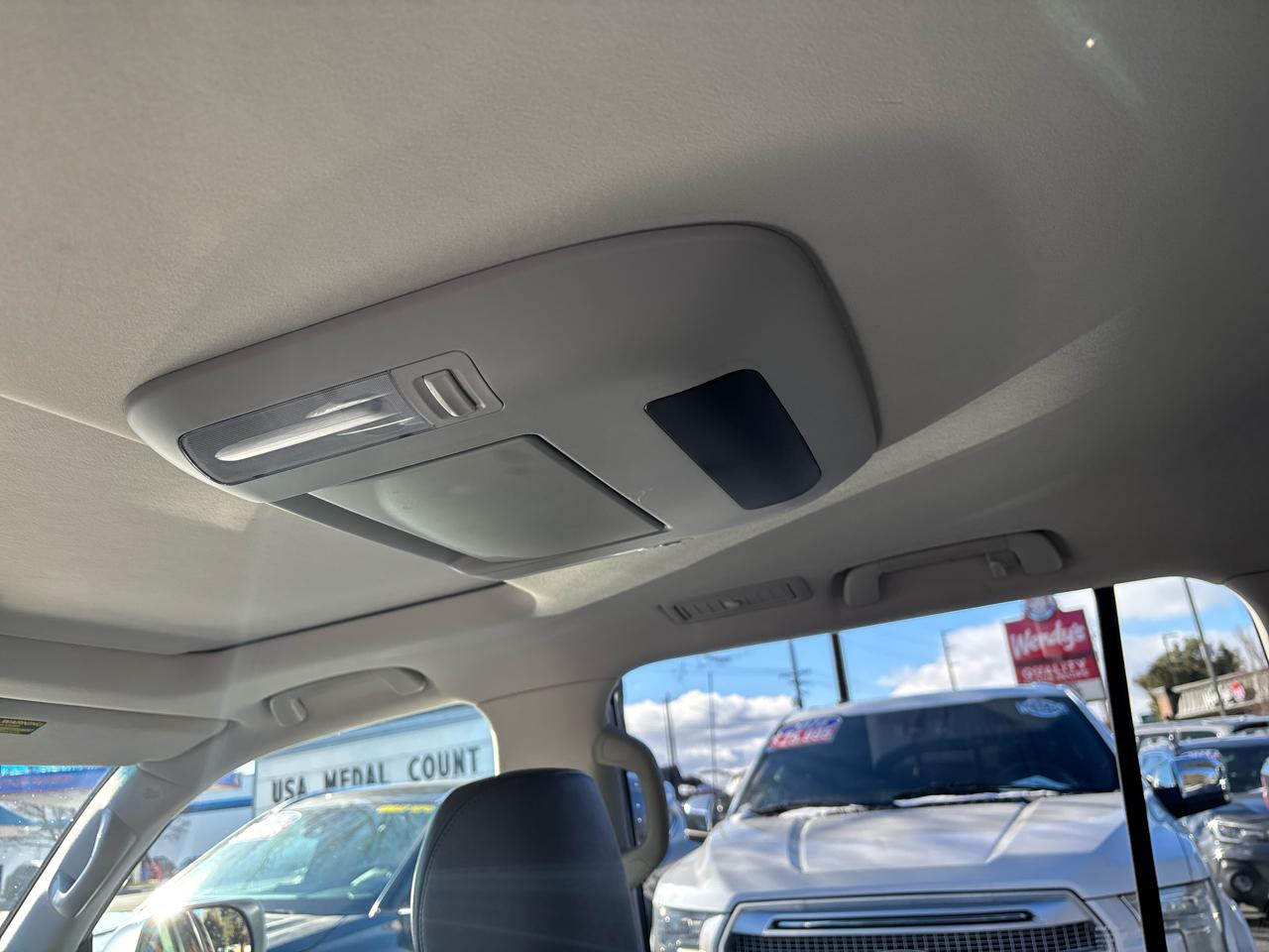 Lexus LX 570 Sport Utility 2010