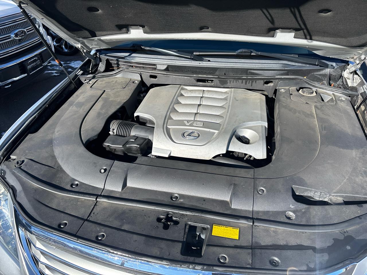 Lexus LX 570 Sport Utility 2010