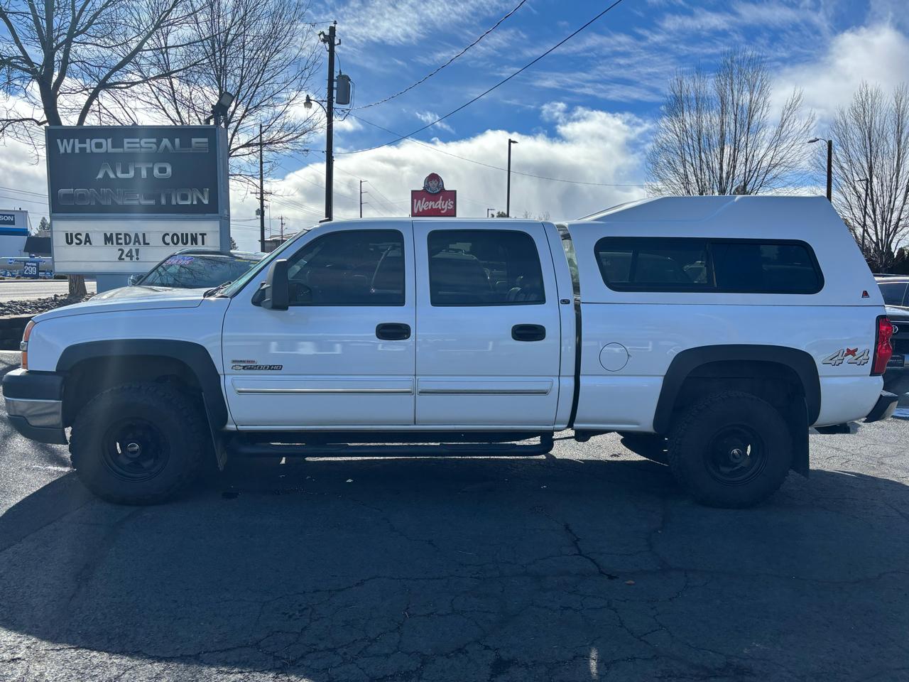 Chevrolet Silverado 2500HD Crew Cab Short Bed 4WD 2003