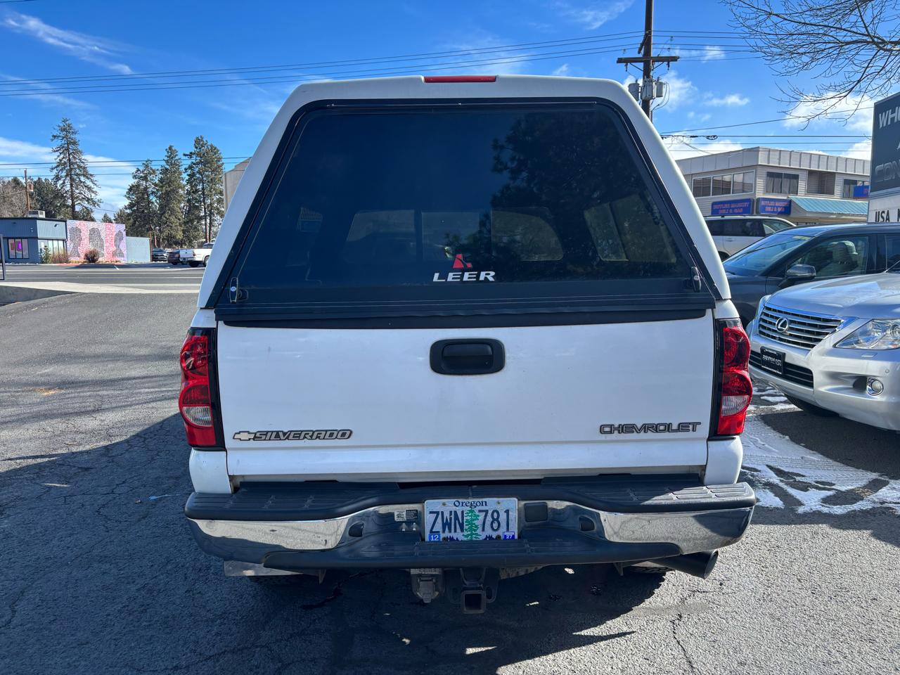 Chevrolet Silverado 2500HD Crew Cab Short Bed 4WD 2003