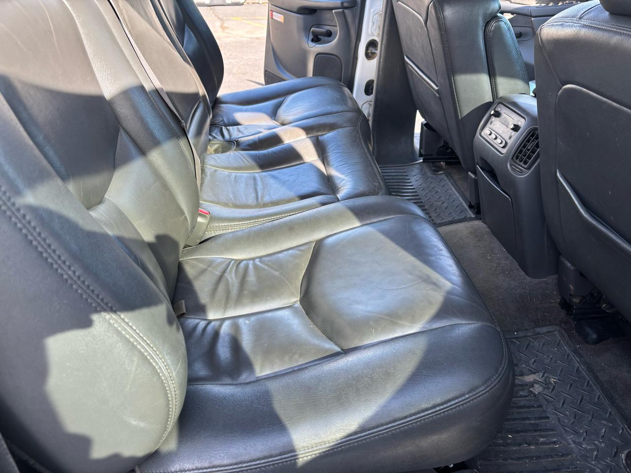 Chevrolet Silverado 2500HD Crew Cab Short Bed 4WD 2003