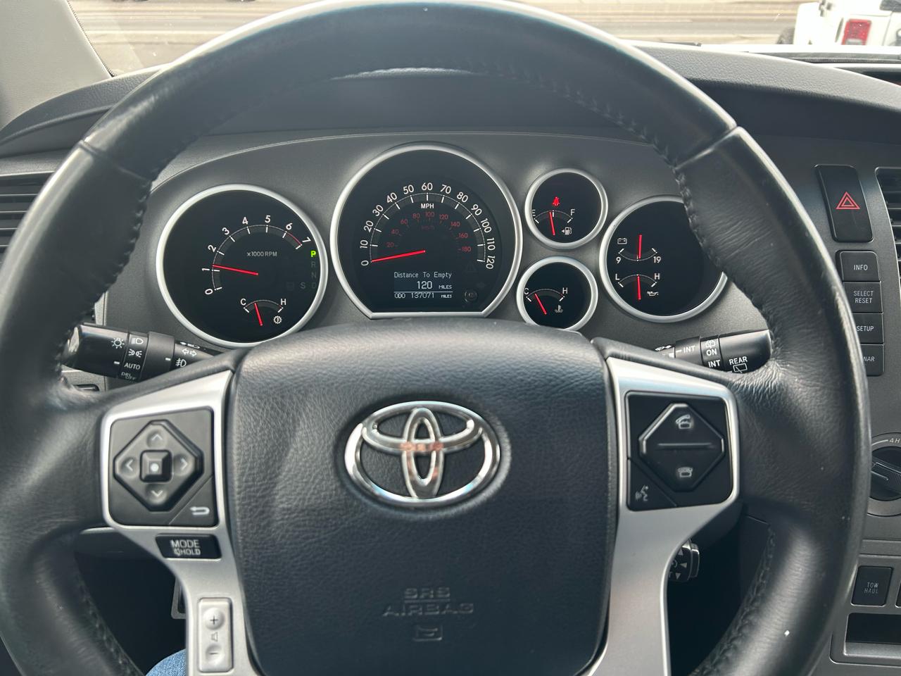 Toyota Sequoia Limited 4WD 2017