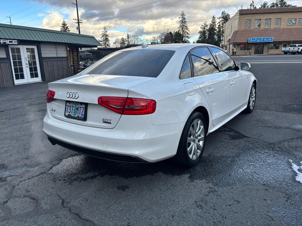 Audi A4 2.0T Sedan quattro Tiptronic 2015