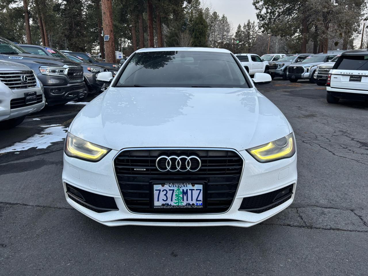 Audi A4 2.0T Sedan quattro Tiptronic 2015