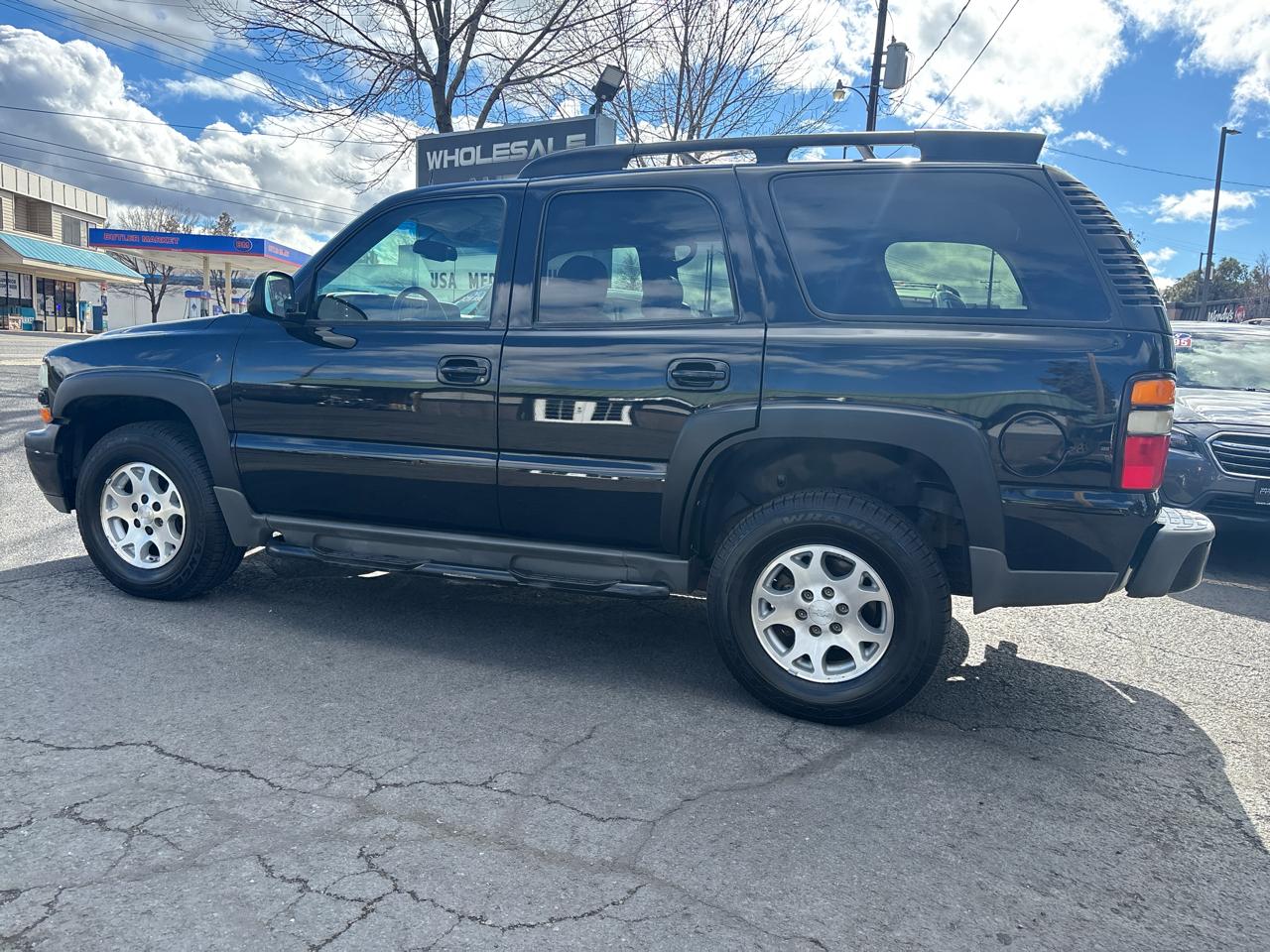 Chevrolet Tahoe 4WD 2004