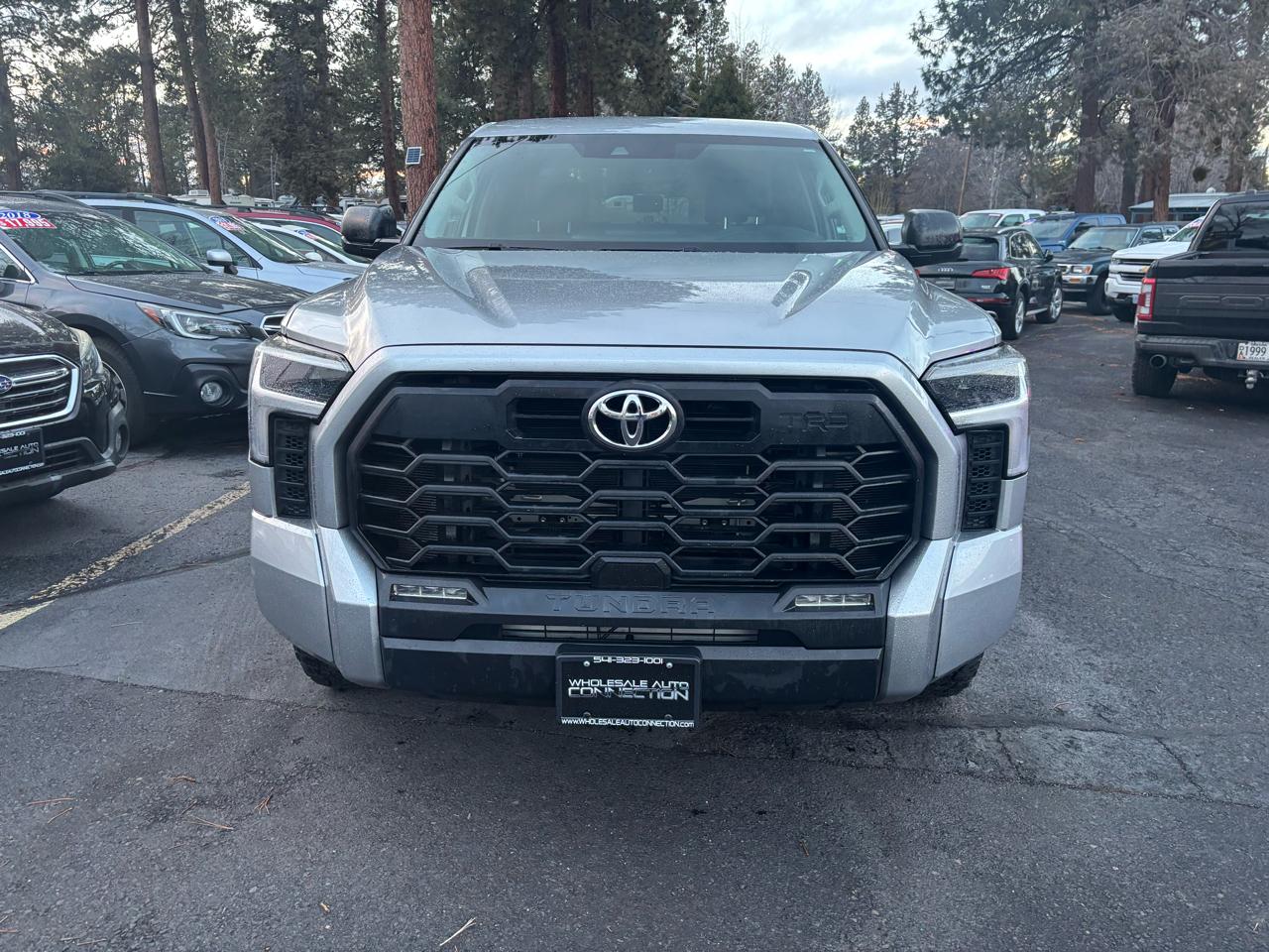 Toyota Tundra SR5 Crew Max 4WD 2023