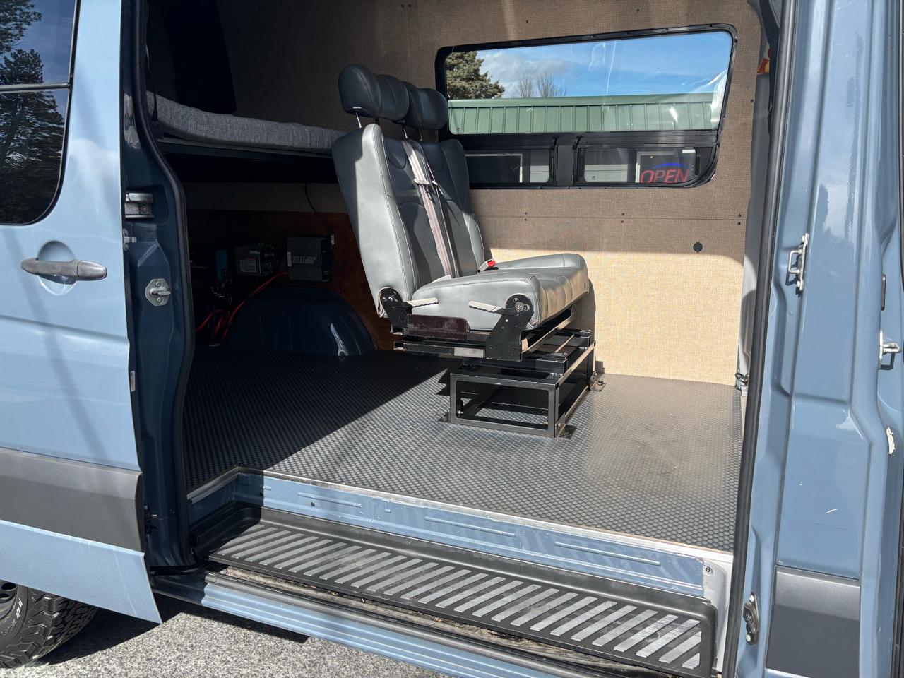 Mercedes-Benz Sprinter 2500 144-in. WB 2018