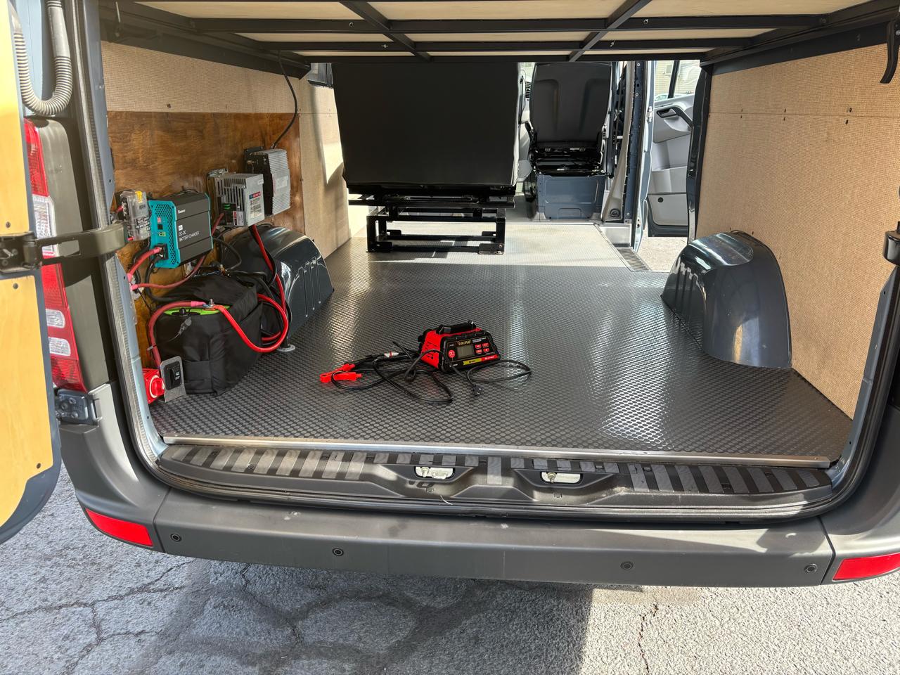 Mercedes-Benz Sprinter 2500 144-in. WB 2018