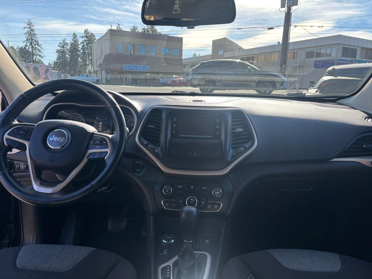 Jeep Cherokee Latitude 4WD 2014