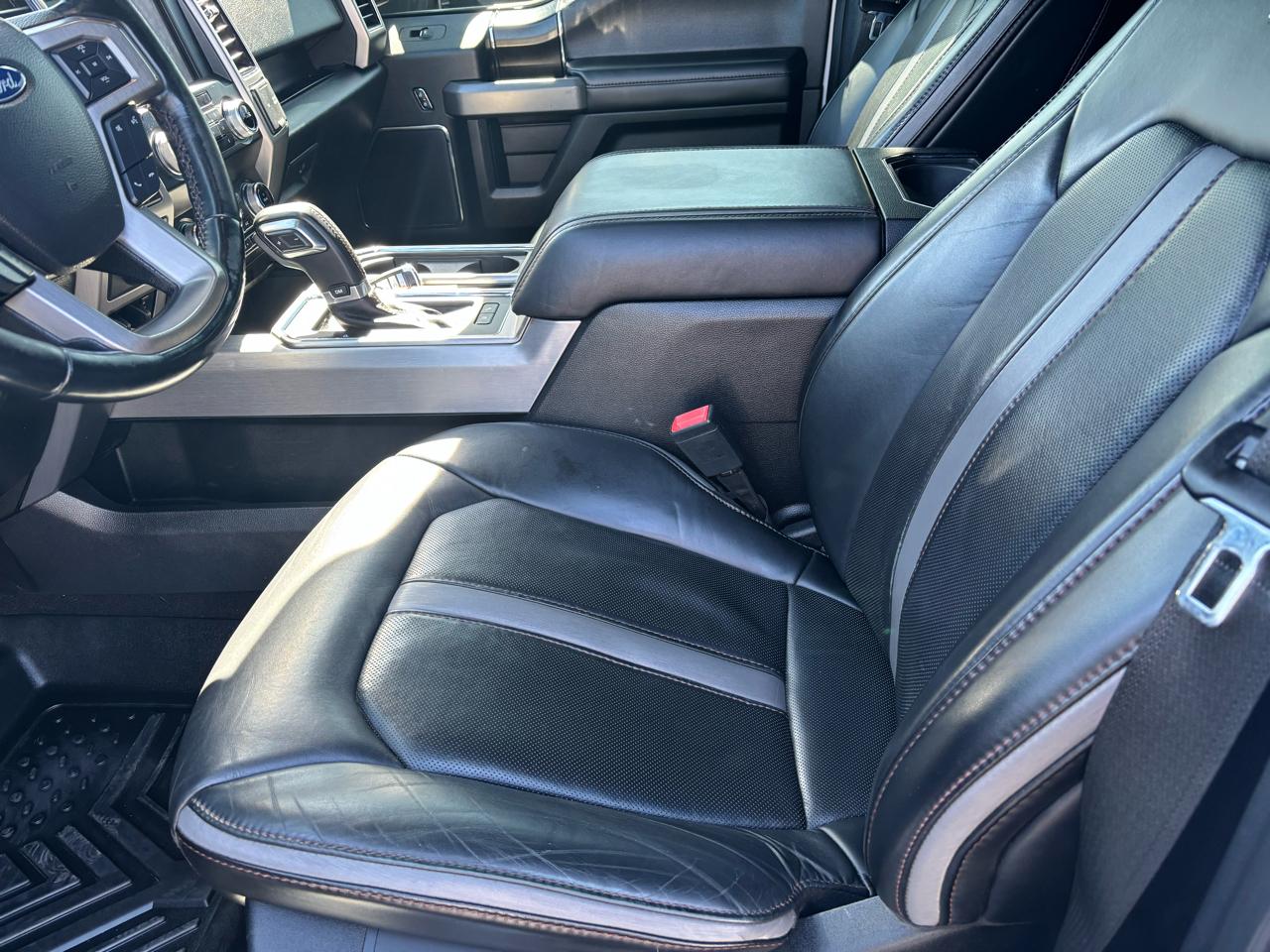 Ford F-150 Platinum SuperCrew 4WD 2019