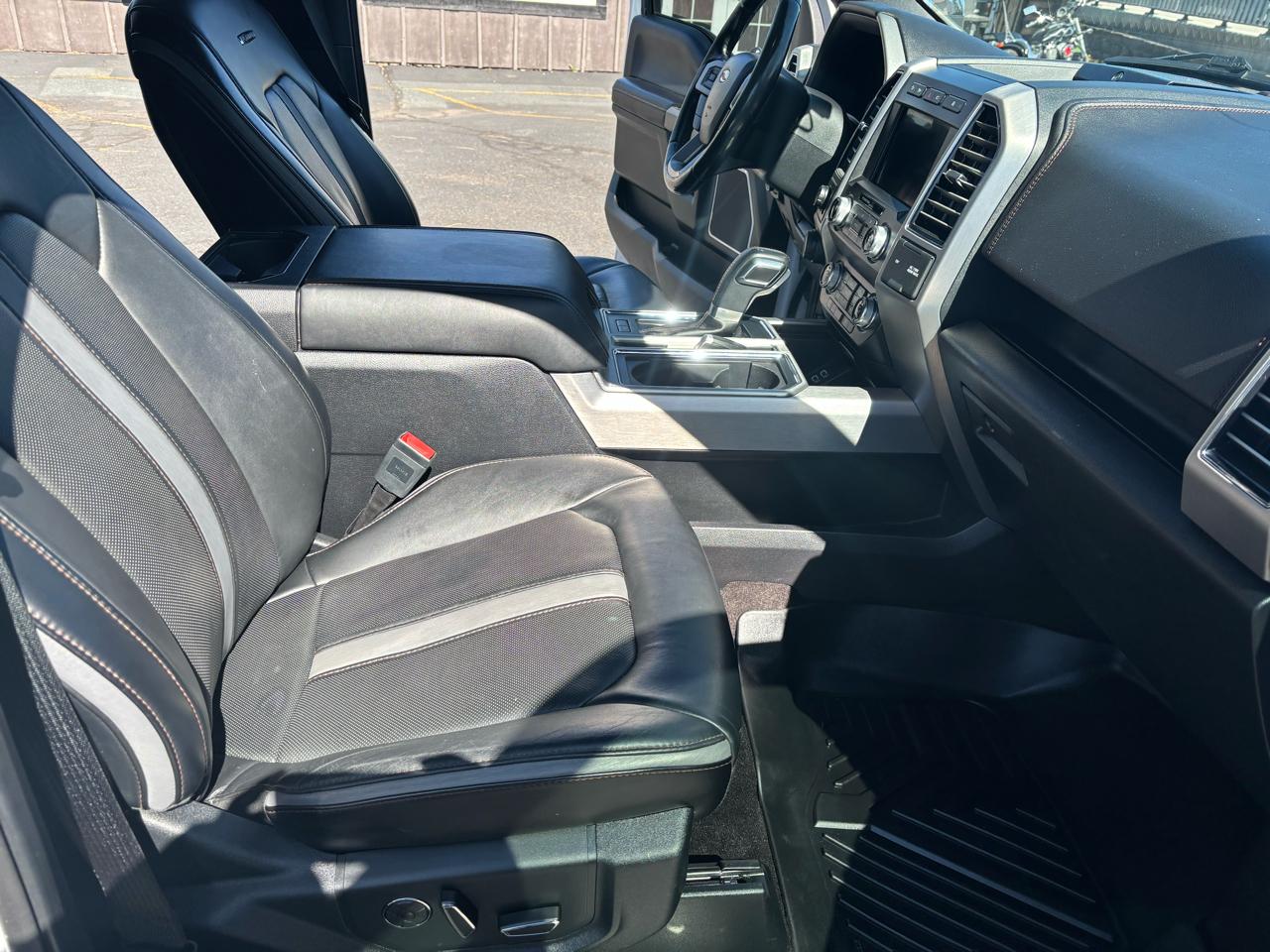 Ford F-150 Platinum SuperCrew 4WD 2019