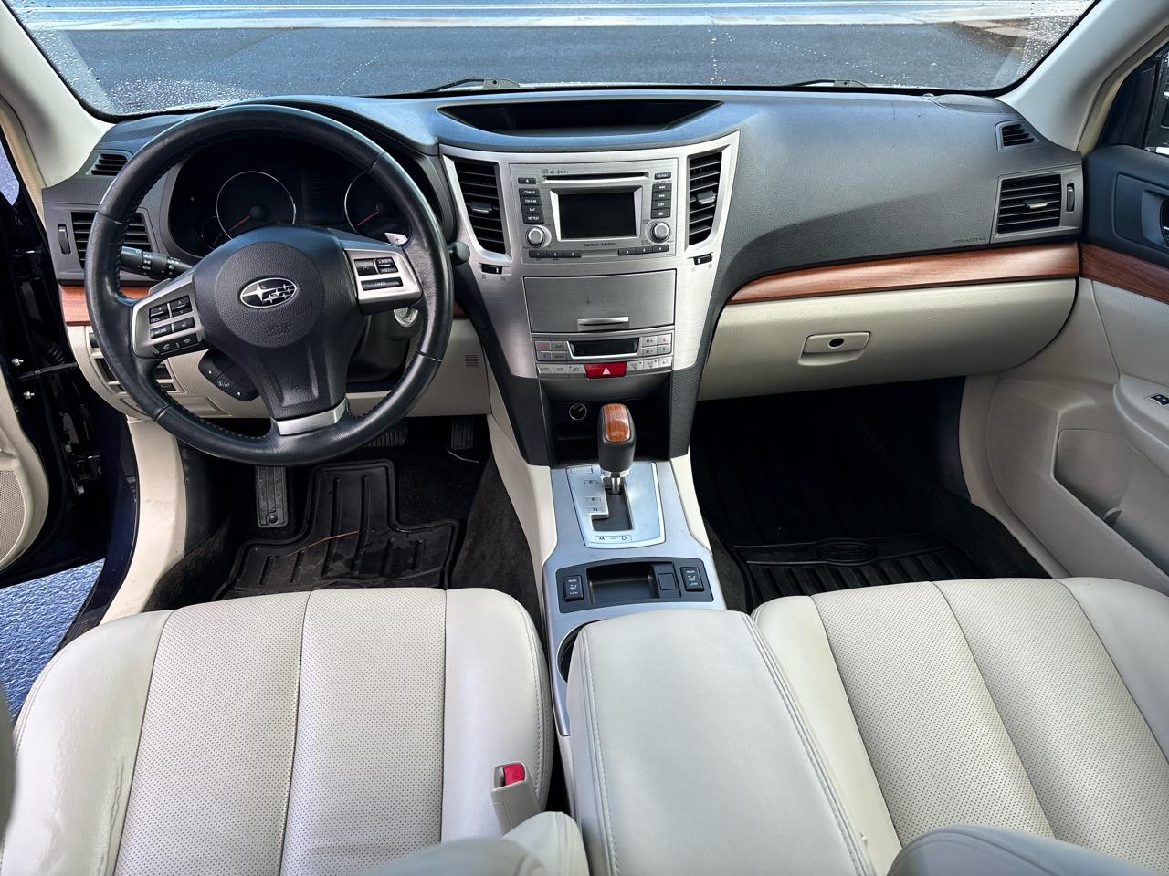 Subaru Outback 2.5i Limited 2013