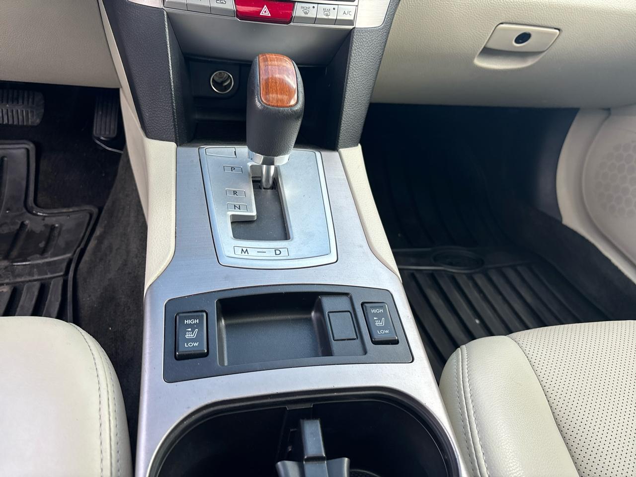 Subaru Outback 2.5i Limited 2013