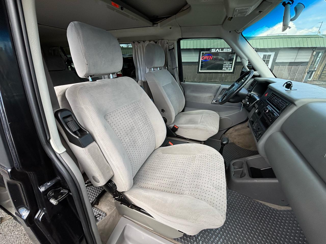 Volkswagen EuroVan MV 2002