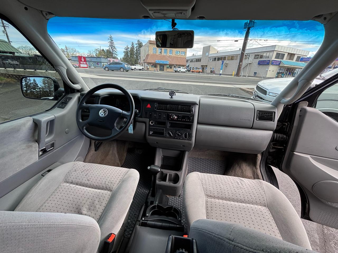 Volkswagen EuroVan MV 2002