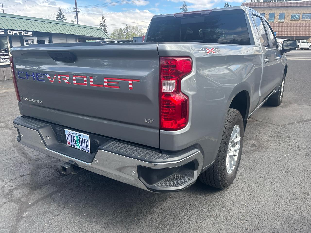 Chevrolet Silverado 1500 1LT Crew Cab 4WD 2023