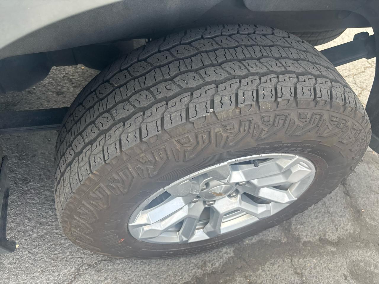 Chevrolet Silverado 1500 1LT Crew Cab 4WD 2023