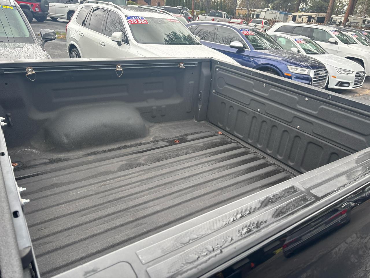 Toyota Tundra Platinum CrewMax 5.7L 4WD 2010