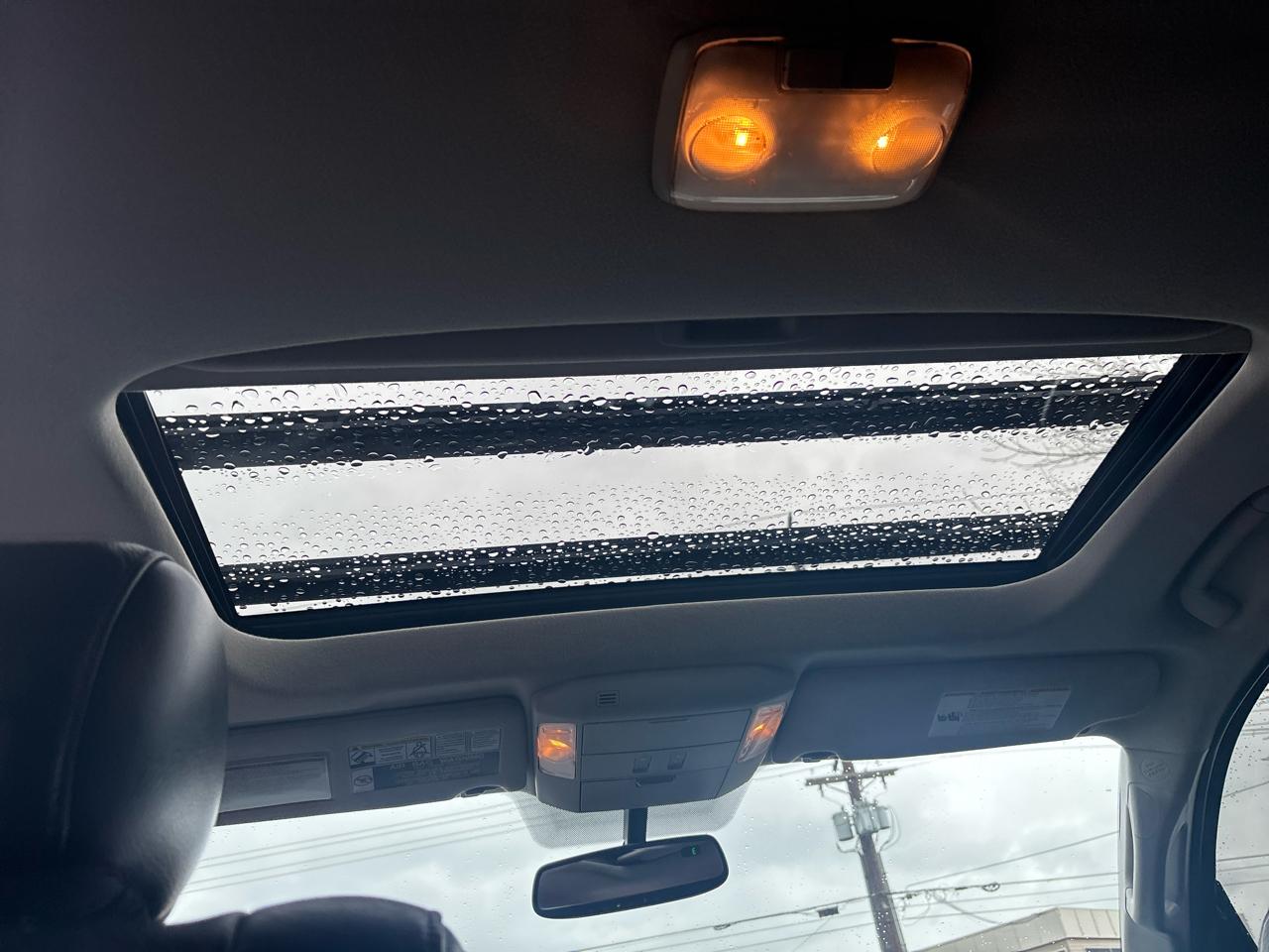 Toyota Tundra Platinum CrewMax 5.7L 4WD 2010