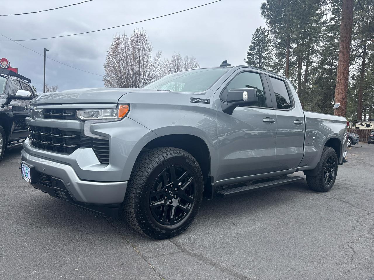 Chevrolet Silverado 1500 4WD Double Cab 147" RST 2024