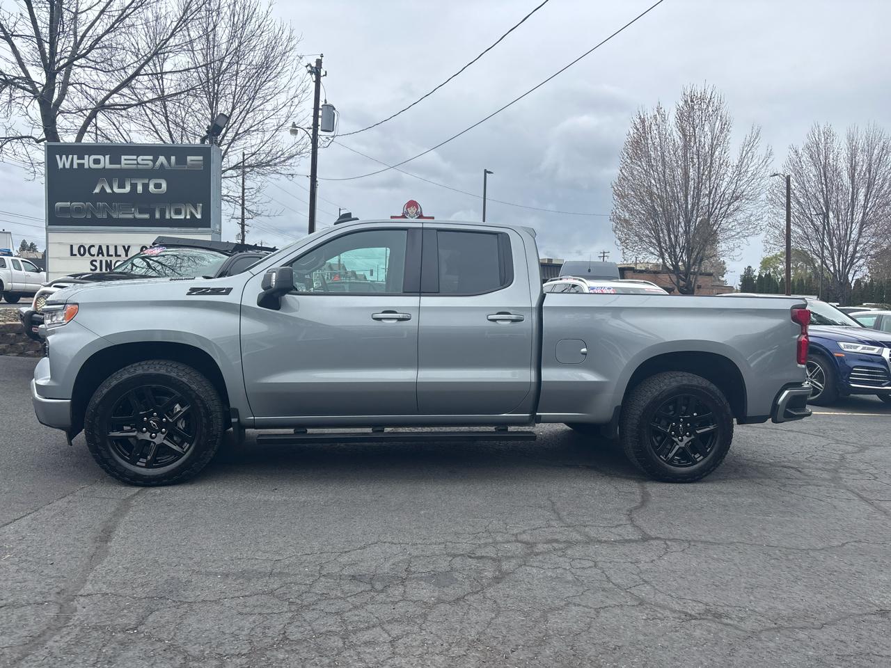 Chevrolet Silverado 1500 4WD Double Cab 147" RST 2024