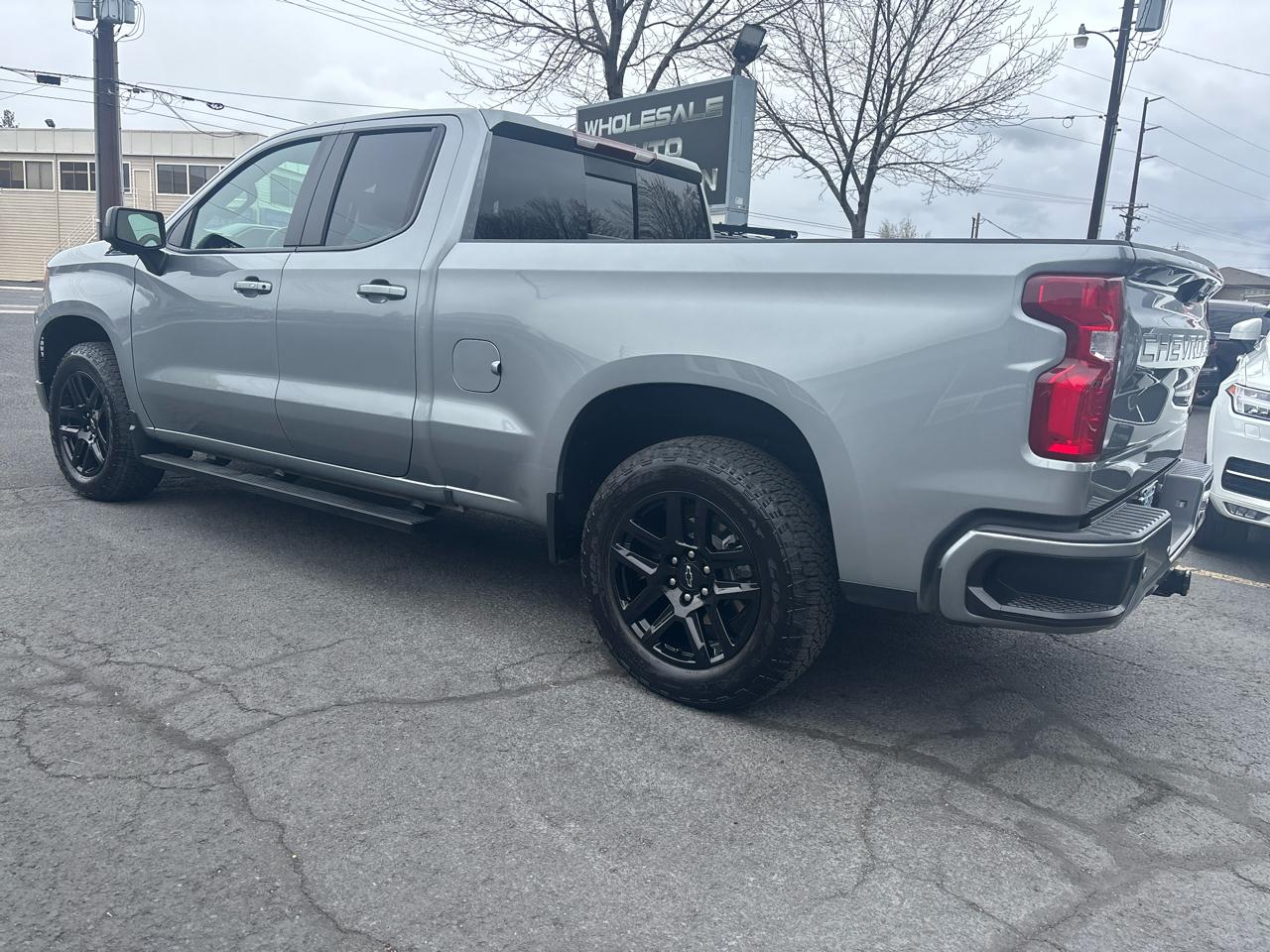 Chevrolet Silverado 1500 4WD Double Cab 147" RST 2024