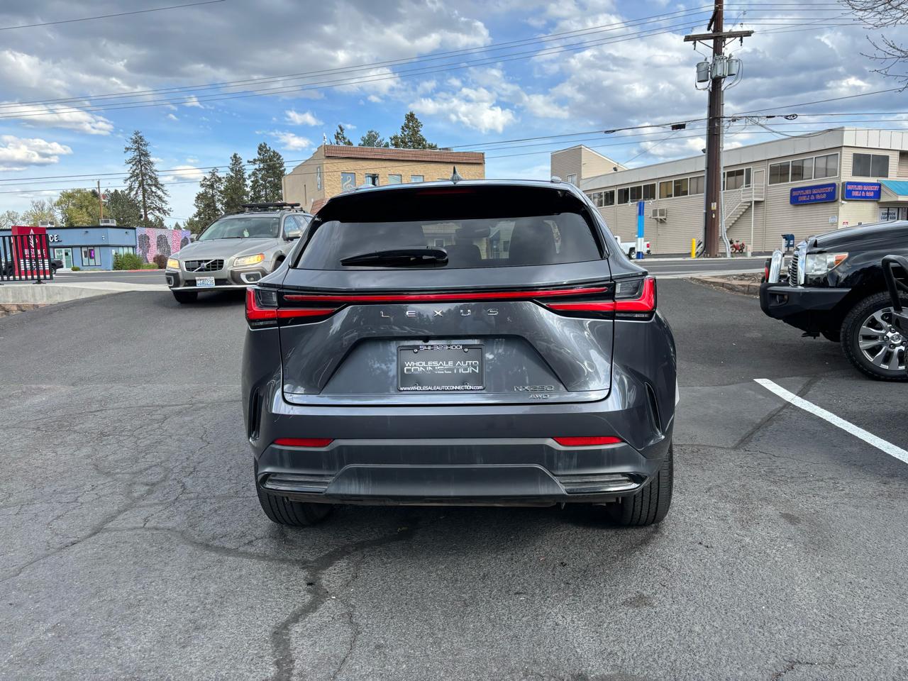 Lexus NX 250 Base AWD 2022