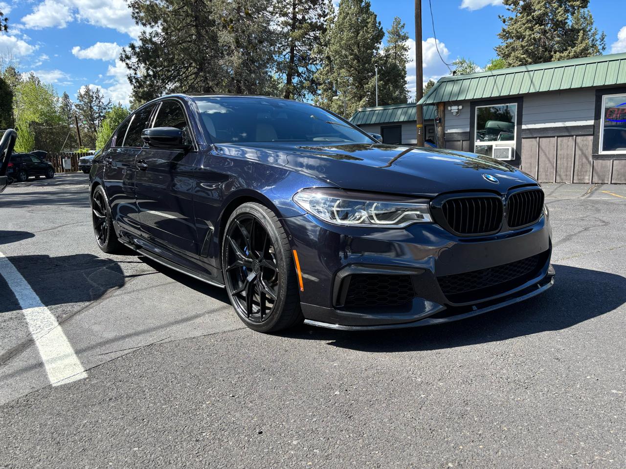 BMW 5-Series M550i xDrive 2018