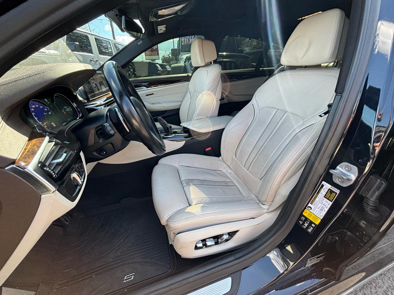 BMW 5-Series M550i xDrive 2018