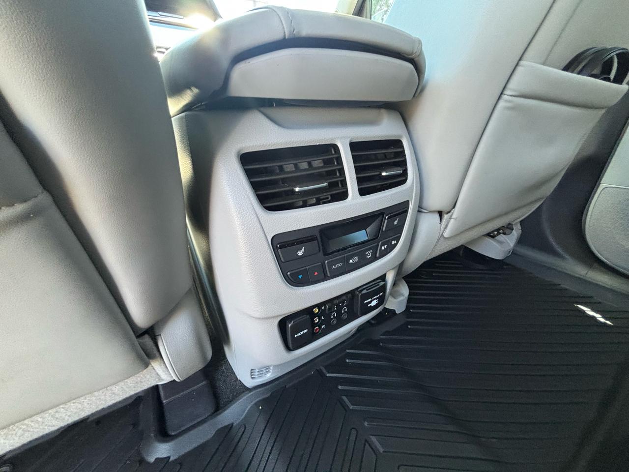Acura MDX SH-AWD 6-Spd AT w/Advance Package 2014