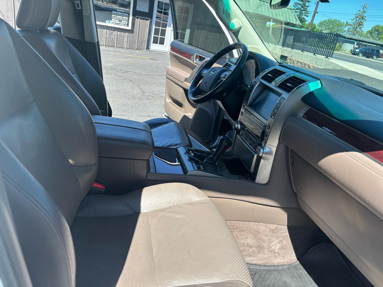 Lexus GX 460 Sport Utility 2013