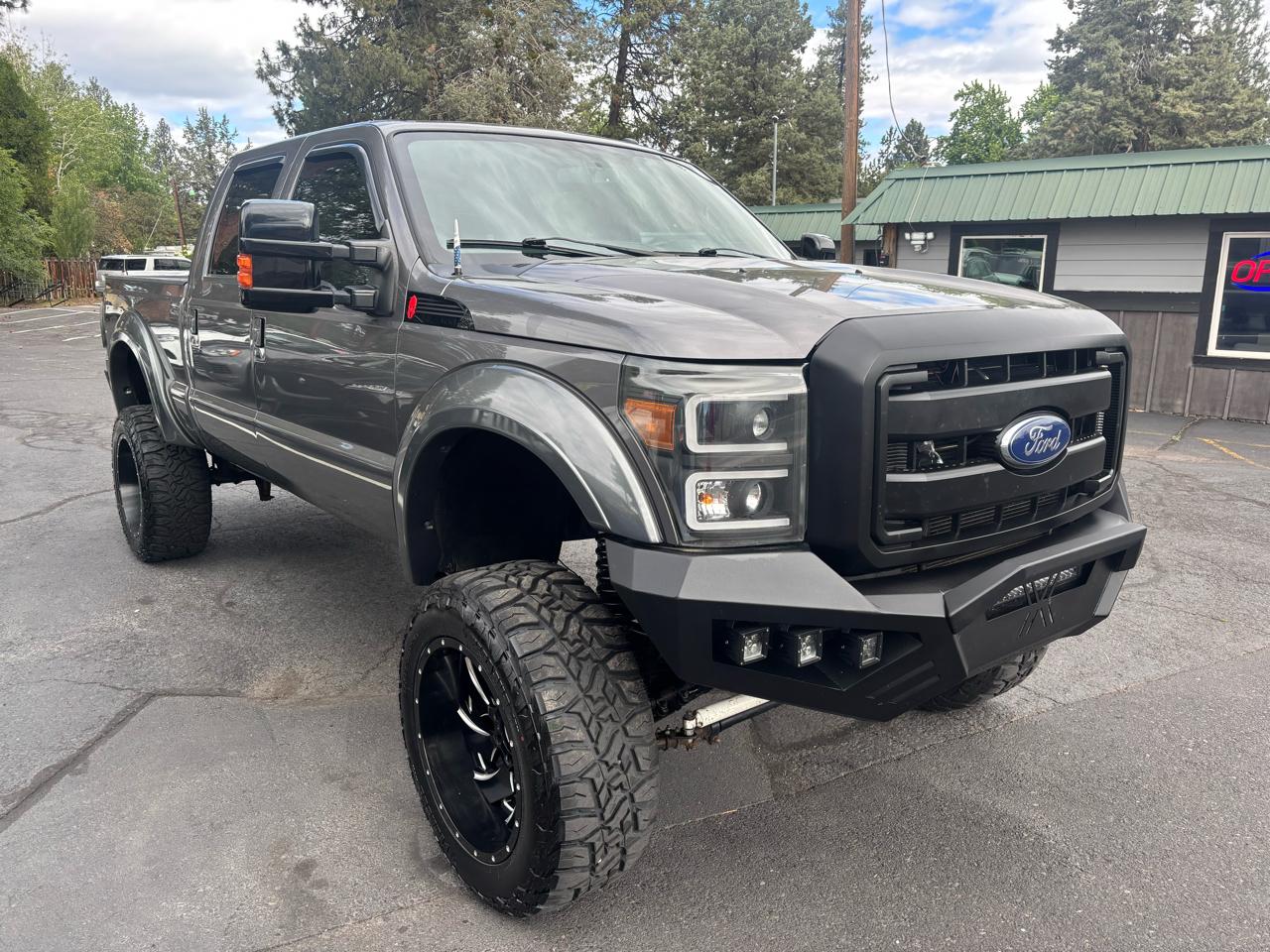 Ford F-350 SD XLT Crew Cab Long Bed 4WD 2013