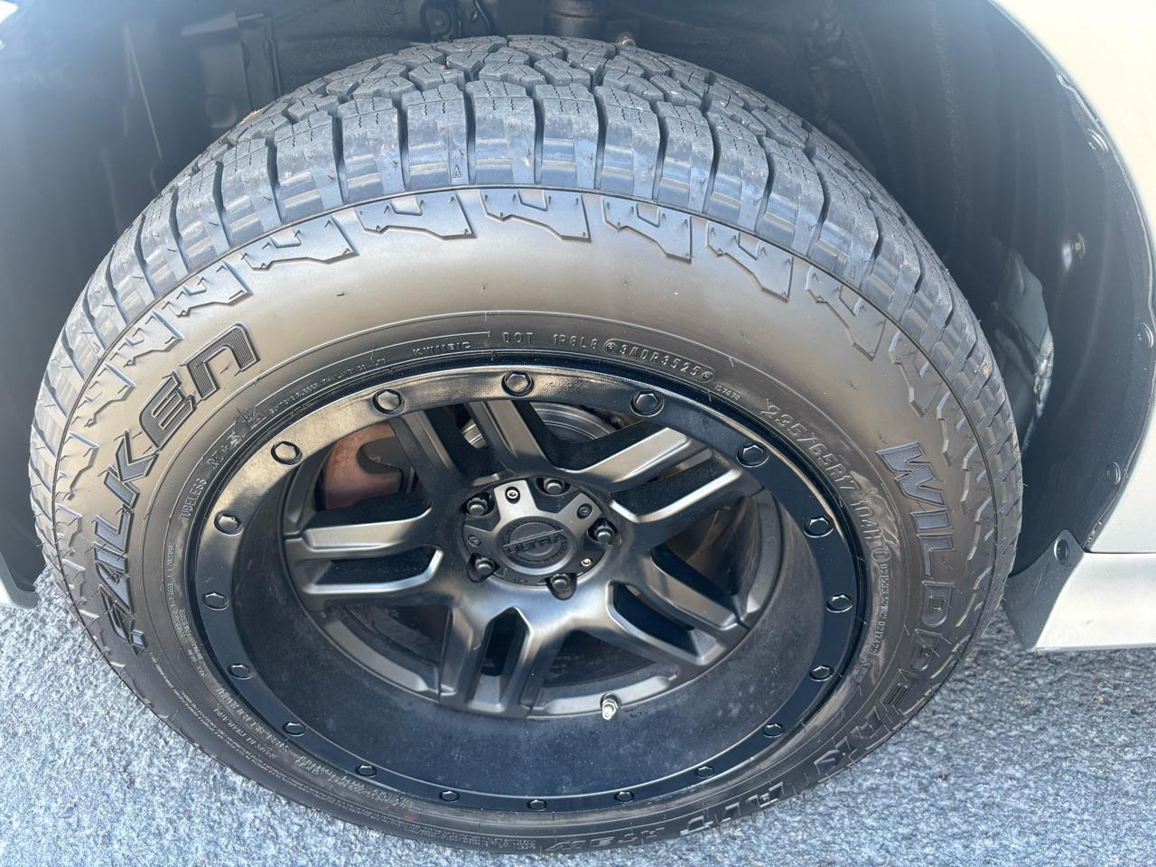 Toyota Sienna XLE 7-Passenger AWD 2019
