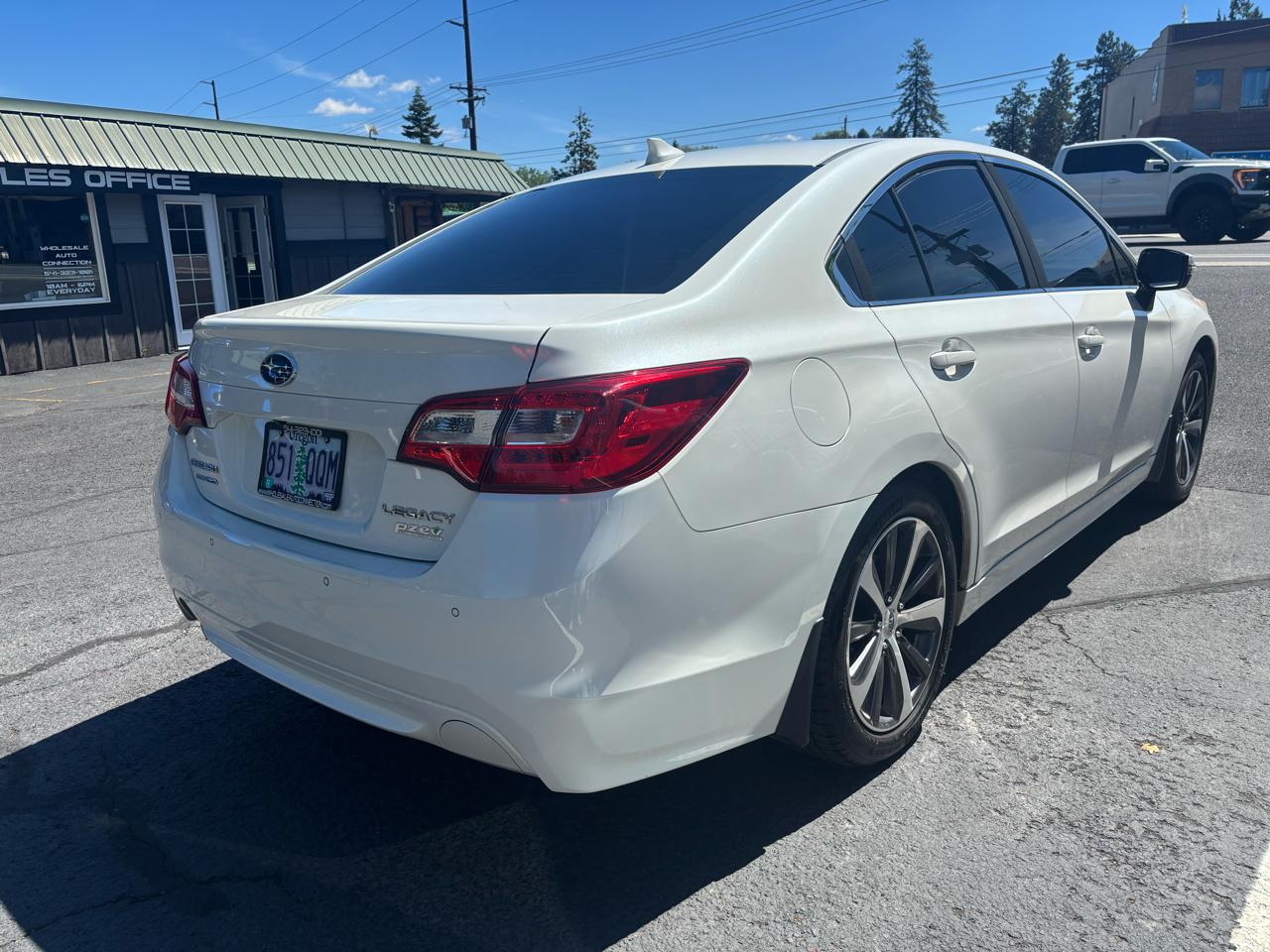 Subaru Legacy 2.5i Limited 2017