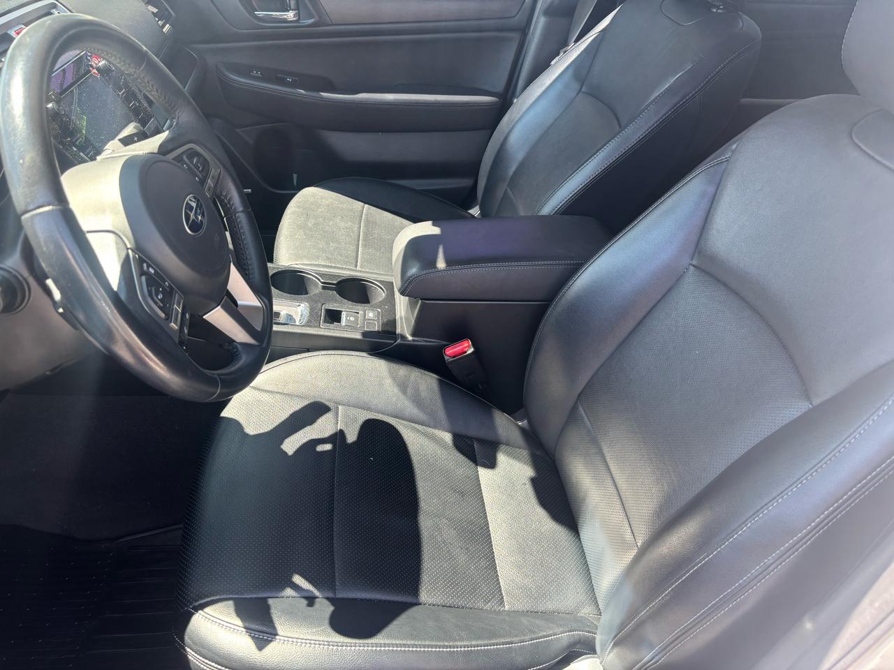 Subaru Legacy 2.5i Limited 2017