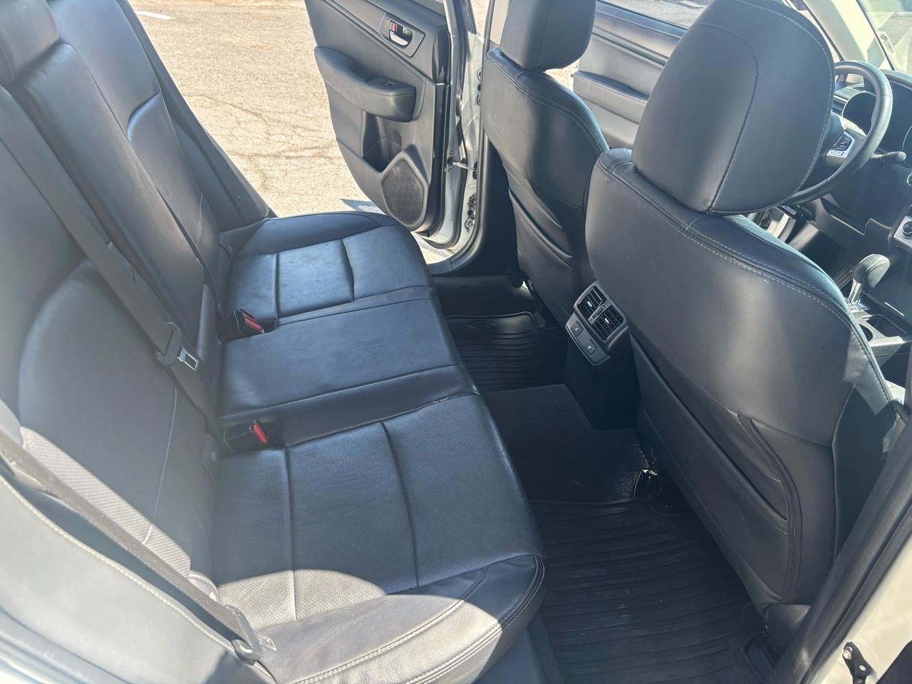 Subaru Legacy 2.5i Limited 2017
