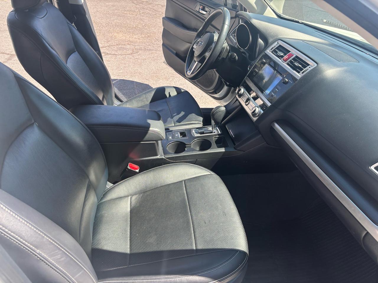 Subaru Legacy 2.5i Limited 2017