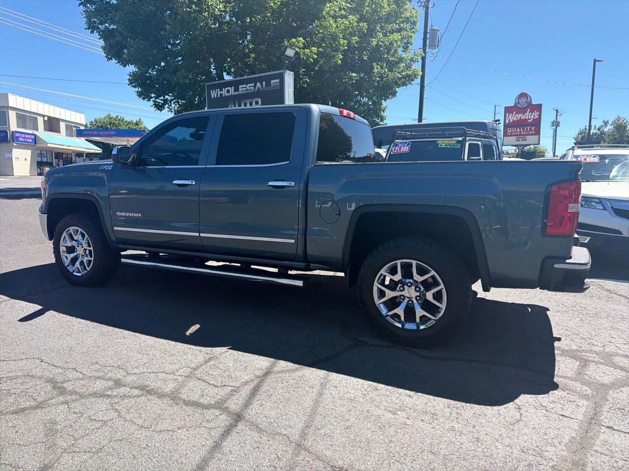 GMC Sierra 1500 4WD Crew Cab 147" SLT 2014