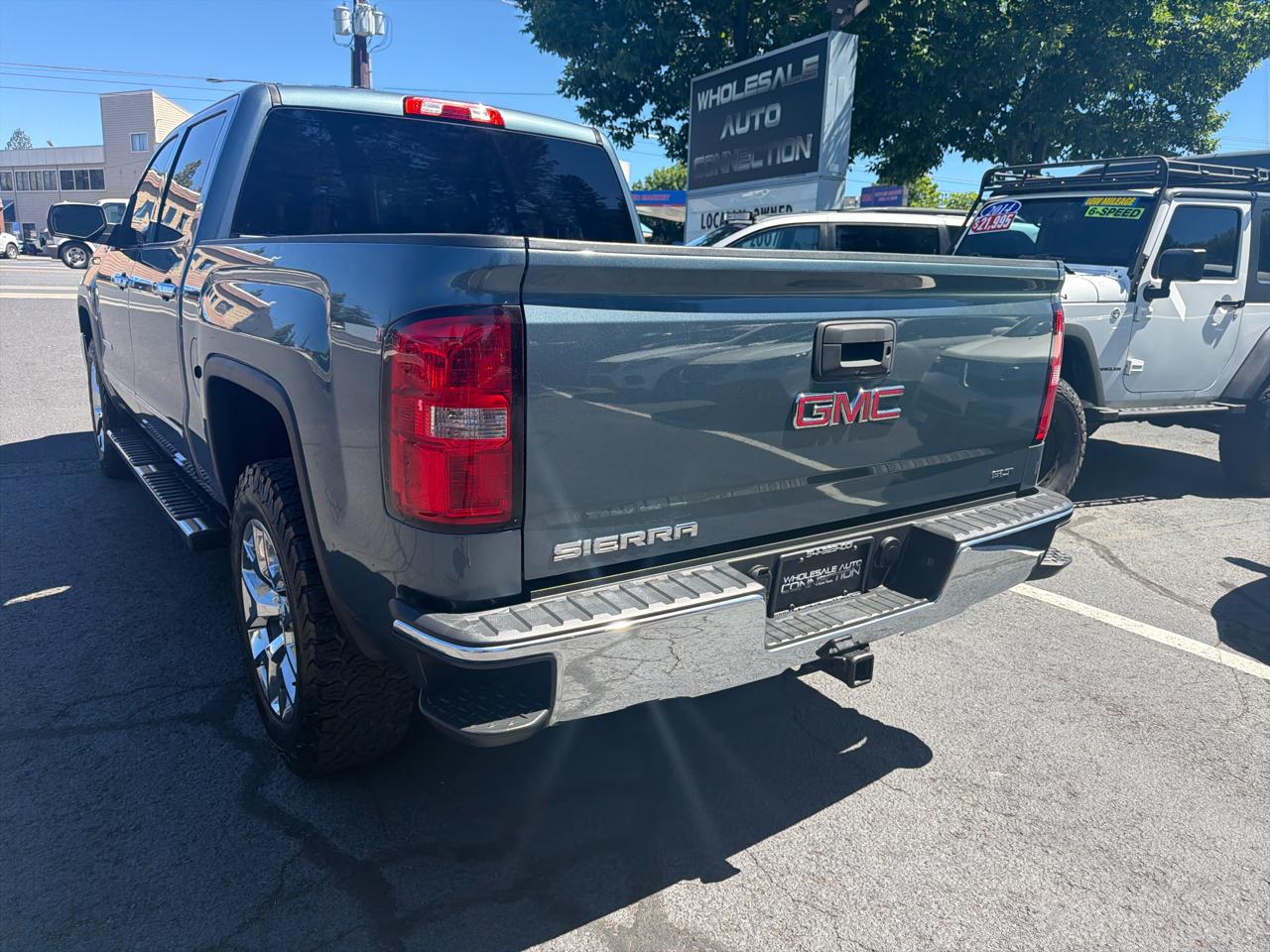 GMC Sierra 1500 4WD Crew Cab 147" SLT 2014